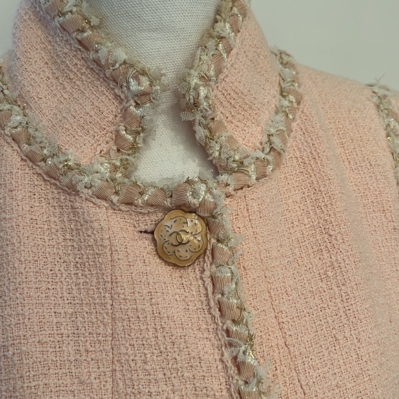 CHANEL Light Pink Jacket Coat Size 44 Cotton Stunning Chanel Feminine Elegant - Picture 7 of 17